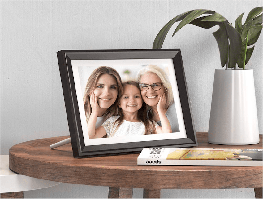 Dragon Touch Digital Photo Frame Classic 10